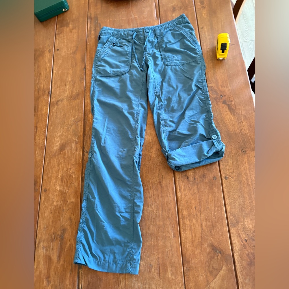 North Face hiking pants size 4